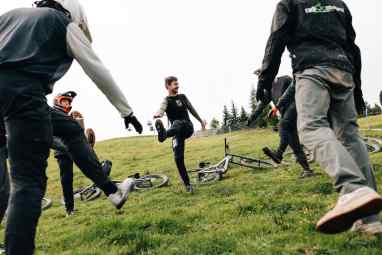 Das war Tag 2: Drops, Racing und Sonne, Sonne, Sonne!