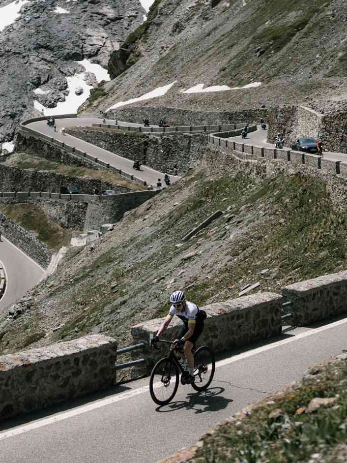 Rennrad-Klassiker endet am Gardasee