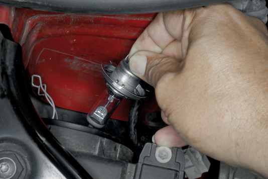 LED-H4-Leuchtmittel – Heller Wahnsinn