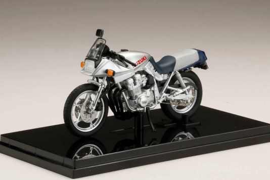 Suzuki GSX 750S Katana als Die-Cast-Legende im Manga-Trimm in 1:24
