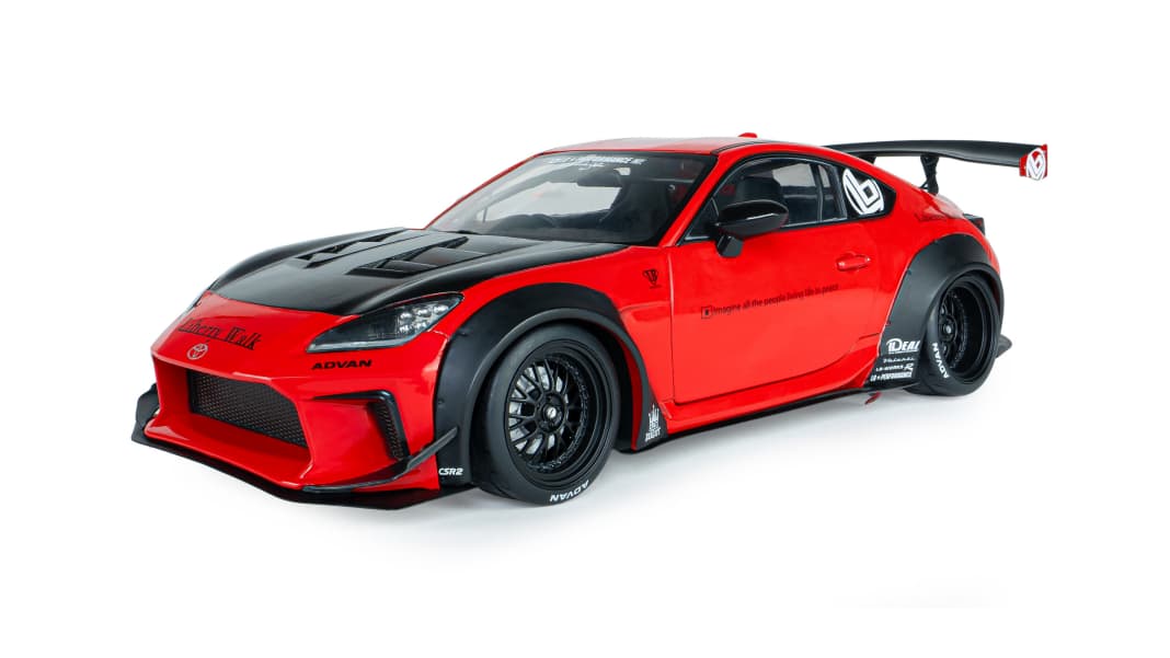 Bei Solido sieht der Liberty Walk GR86 im Maßstab 1:18 jetzt rot!