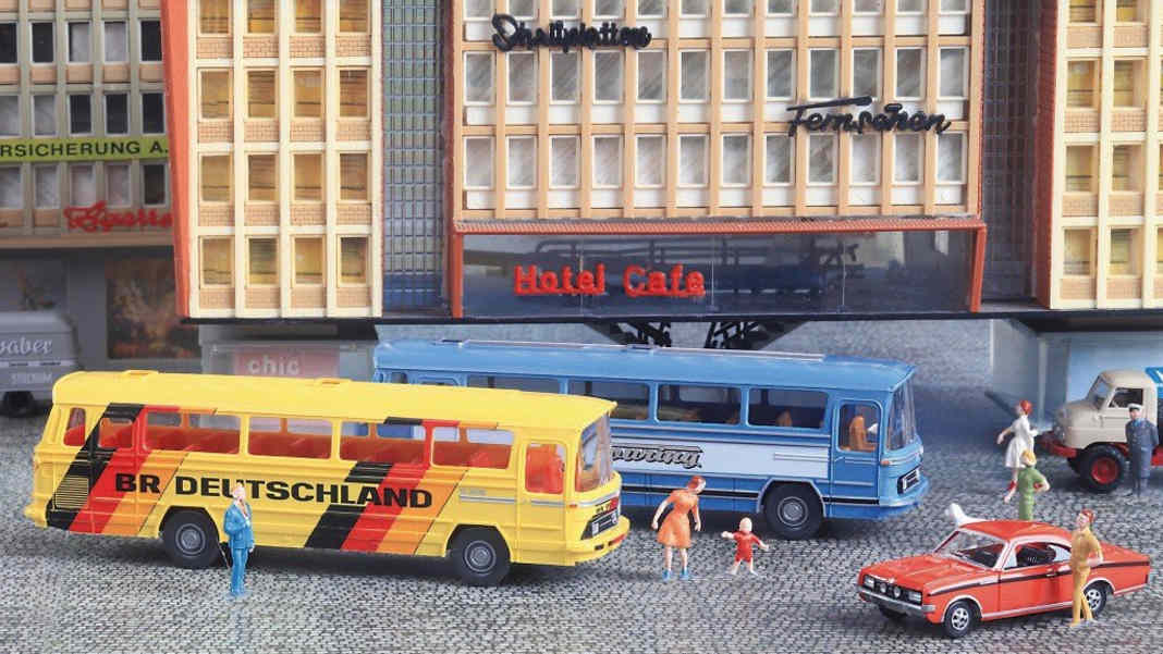 Chronologie der Mercedes-Benz-Busse von Wiking – Reise mit Stern