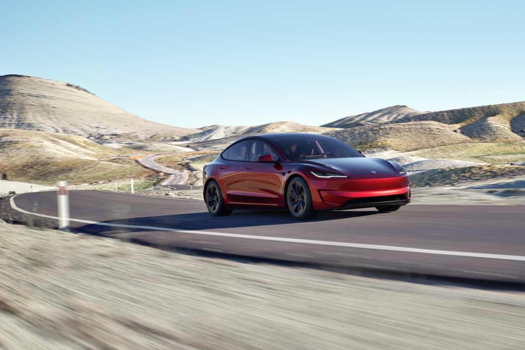 Tesla Model 3 Performance vereint Alltag und Sprint