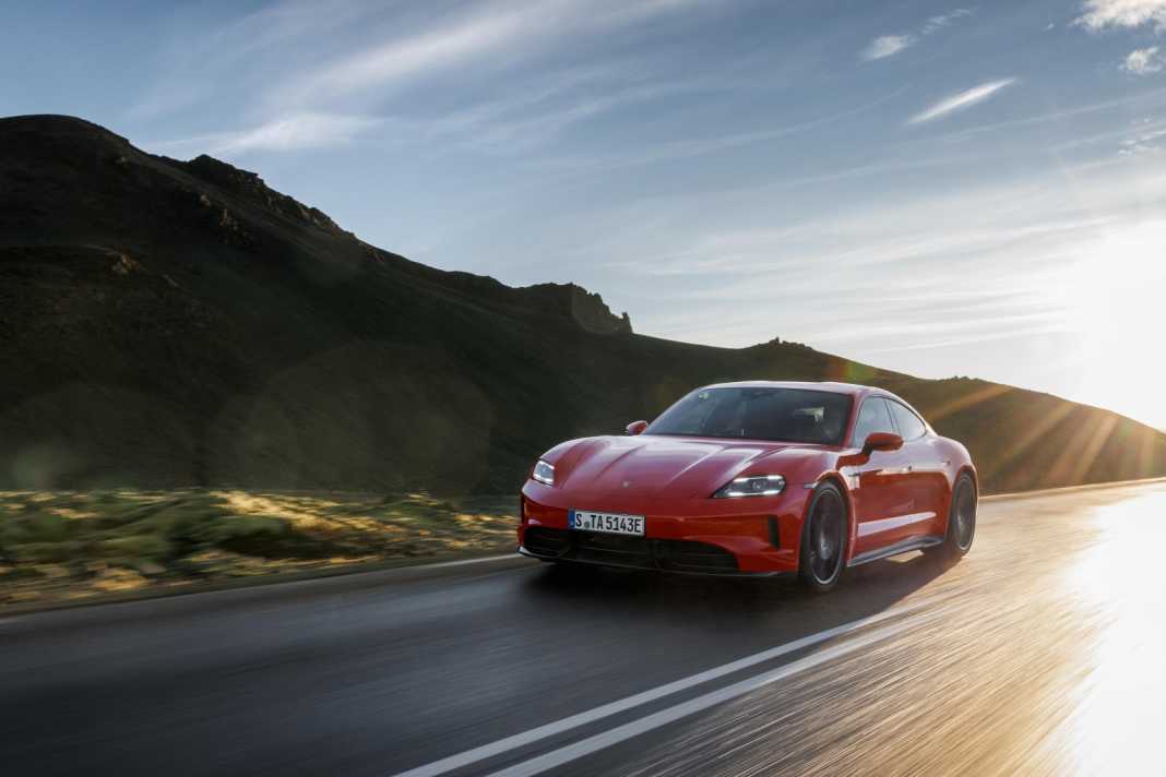 Porsche Taycan Turbo GT dominiert die Rennstrecke