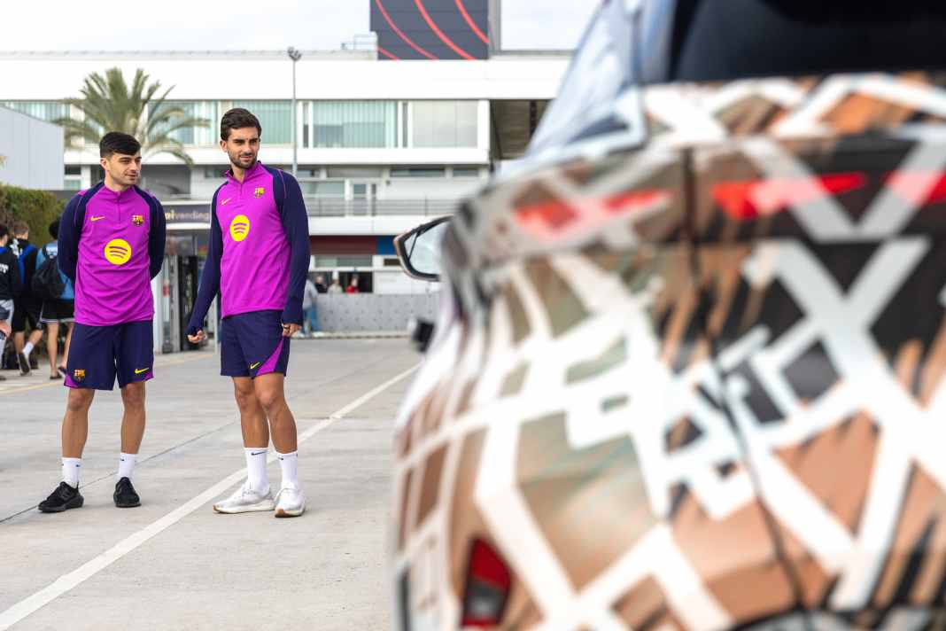 FC Barcelona Stars testen den CUPRA Raval