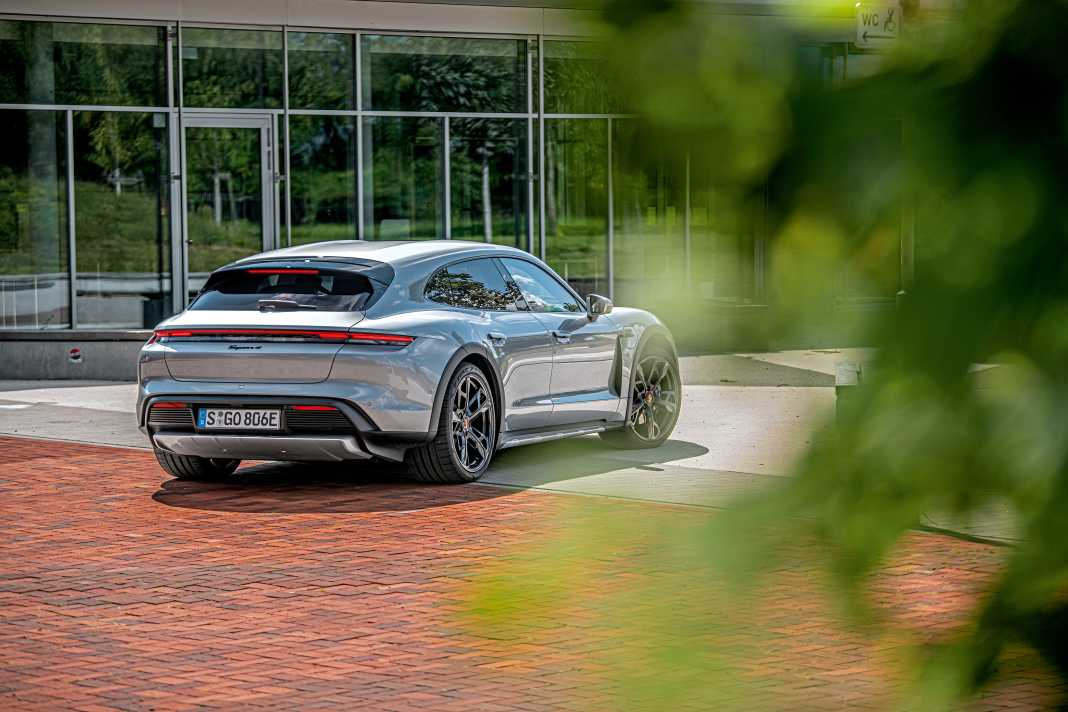 Test Porsche Taycan 4 Cross Turismo – Cross im Kommen!