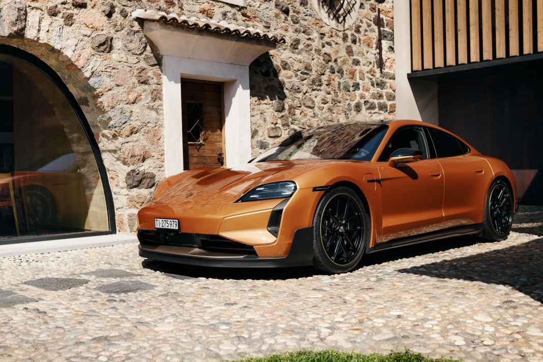 Porsche veredelt Sonderwunsch-Taycan Turbo GT für Schweizer Sammler