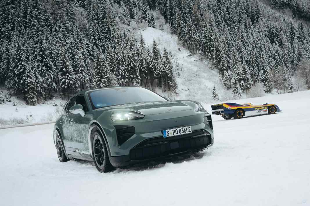 F.A.T. Ice Race In Zell am See treffen zwei Porsche-Ikonen aufeinander