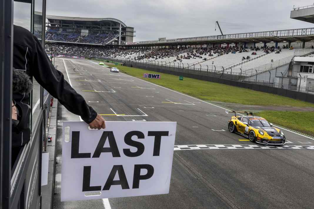 Porsche Sixt Carrera-Cup-Finale 2025 entscheidet alle vier Titelkämpfe