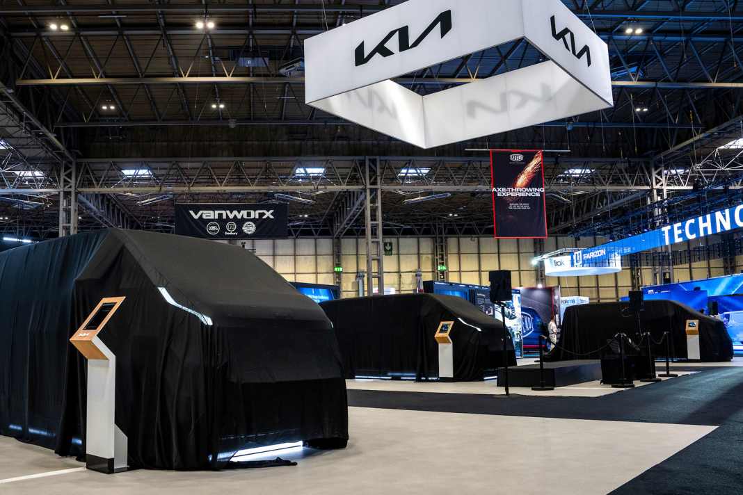 Kia PV5 Cargo erweitert Elektrotransporter-Palette