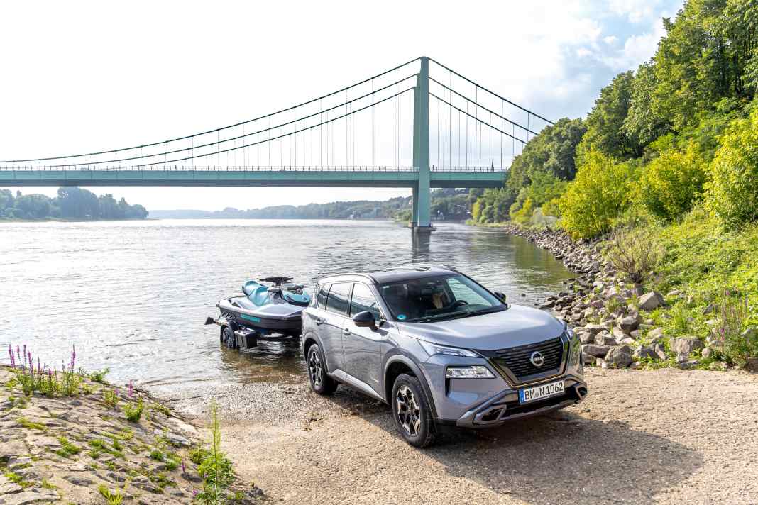 Nissan X-Trail zieht zwei Tonnen ans Ziel