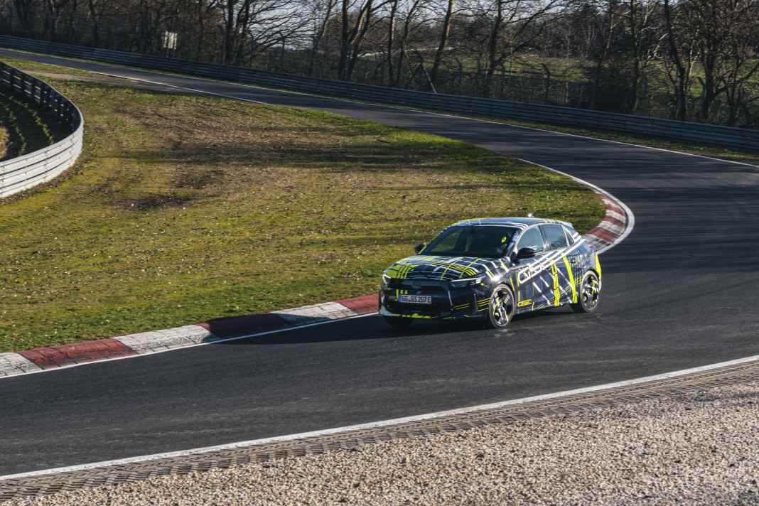 Opel Corsa GSE absolviert Nürburgring-Tests