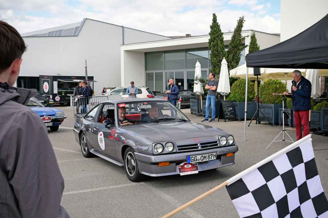 Opel feiert Ascona B und Manta B bei Paul Pietsch Classic