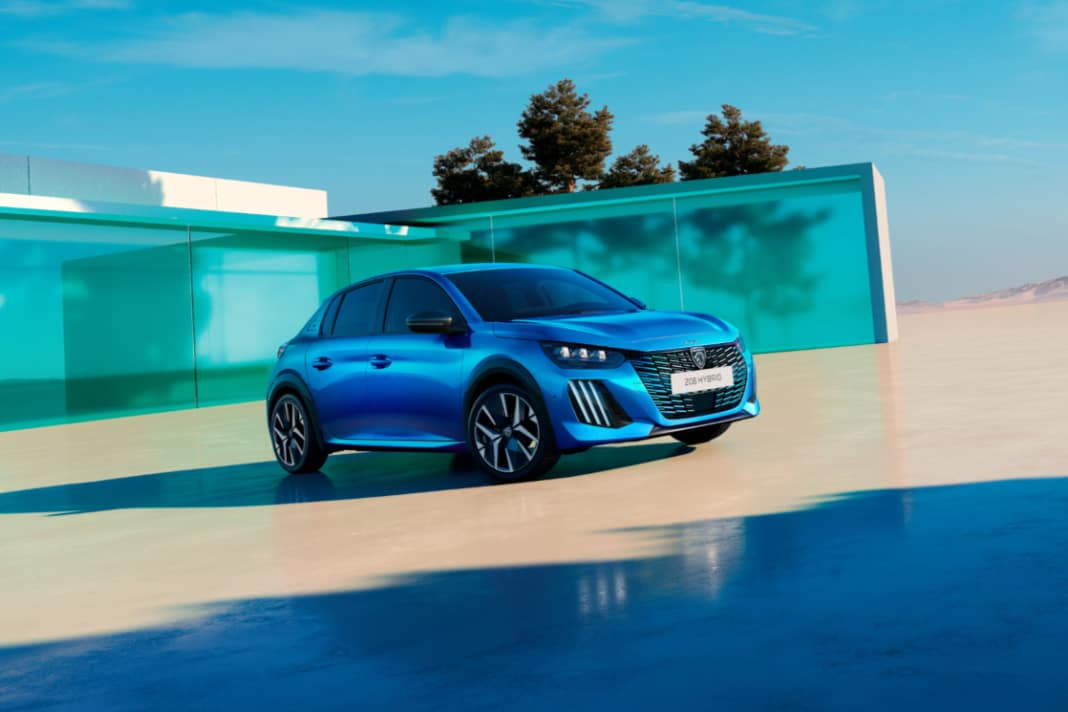 Peugeot 208 frischt Design und Reichweite auf