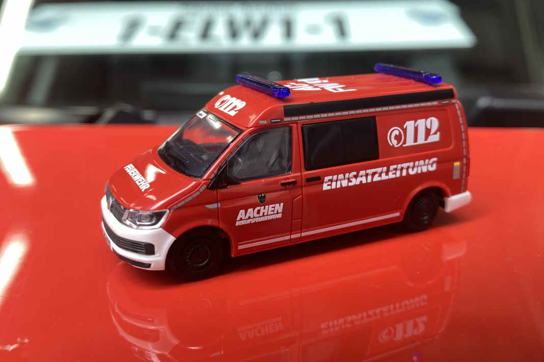 VW T6 von Hünerbein als Feuerwehr