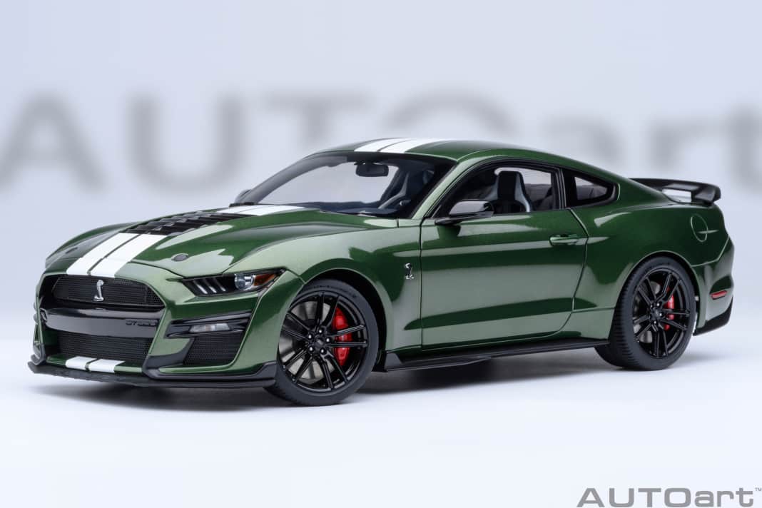 Autoart enthüllt Shelby GT 500 in 1:18 und eruptivem Grün