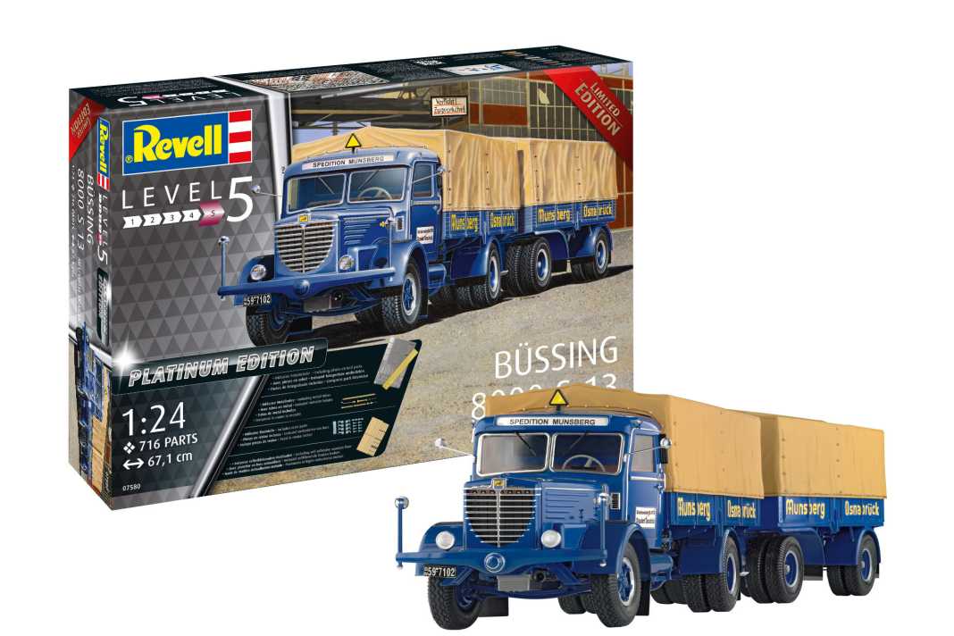 Der Büssing 8000 fährt in 1:24 vor