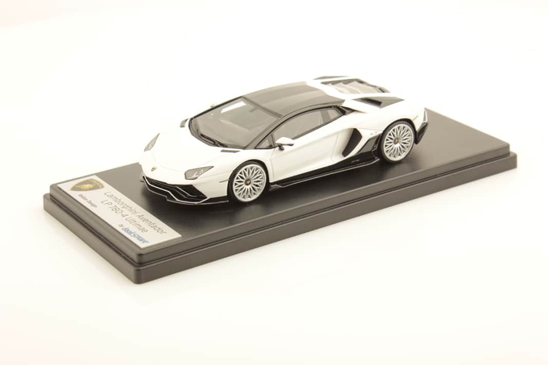 Looksmart kündigt den ultimativen Lamborghini Aventador in 1:43 an