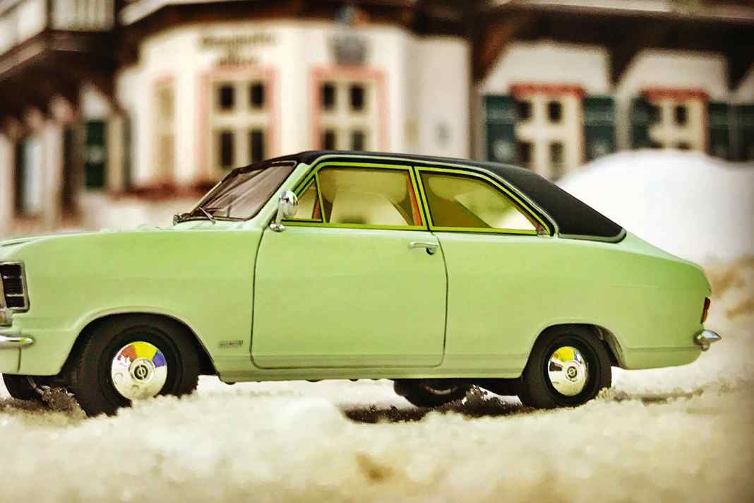 ’67 Opel Olympia A von Neo Scale in 1:43