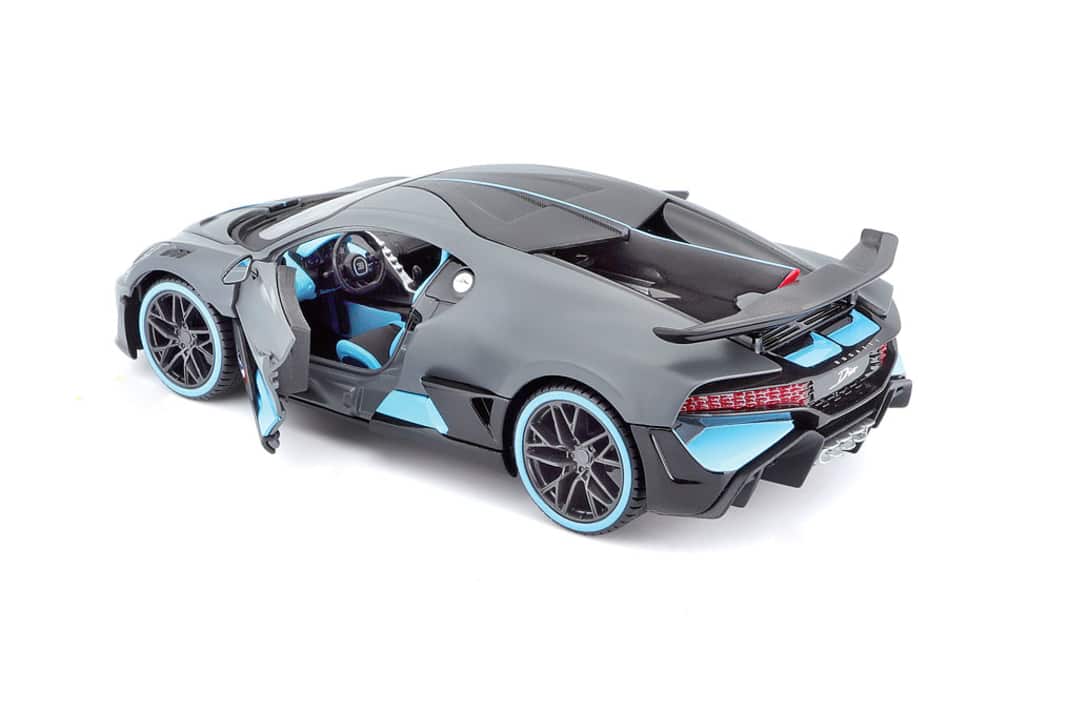 ’19 Bugatti Divo von Maisto/ Bauer in 1:24