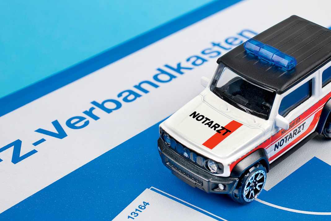 Suzuki Jimny „Notarzt“ von Majorette in 1:64