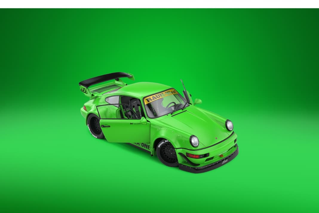 Solido öffnet Pandoras Büchse und heraus driftet dieser RWB-Elfer in Grün!