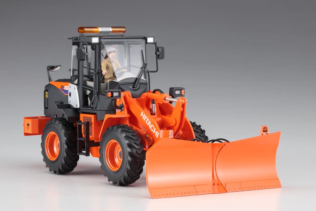 Hasegawas Arbeitstiere starten in 1:35 und Orange