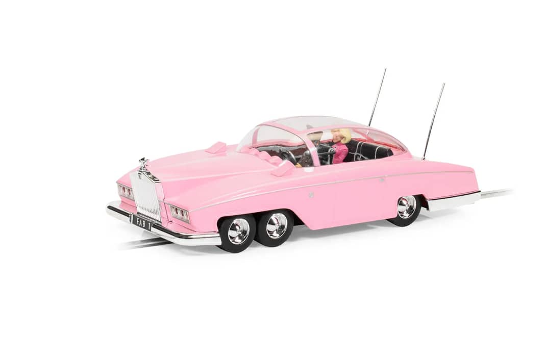 Scalextric bringt den Sechsrad-Rolls-Royce von Lady Penelope in 1:32