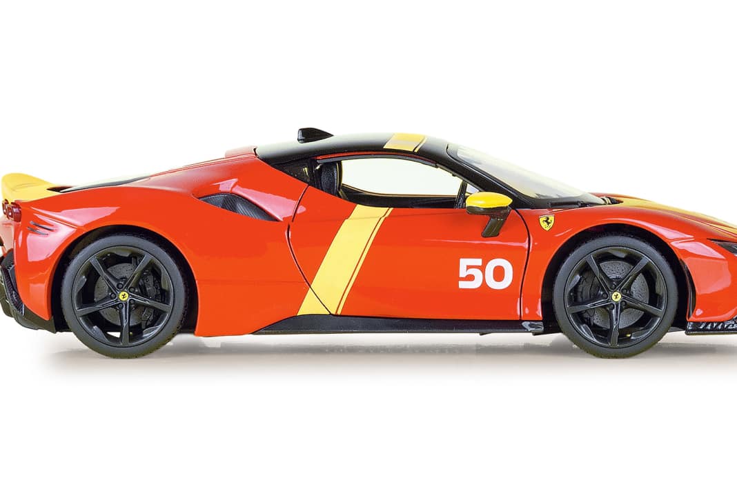 Ferrari 499P und SF90 von Bburago in 1:18 – Feierlaune