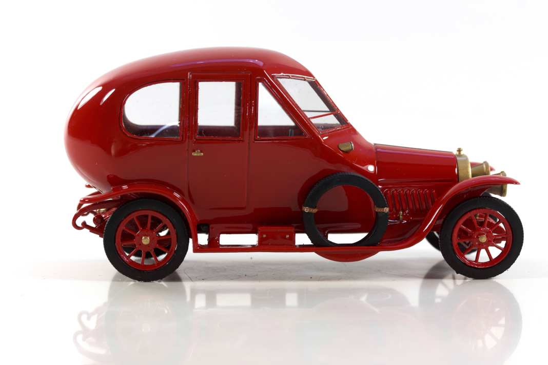 ‘12 Opel Ei von Autopioneer in 1:43 - Der Ei-Catcher