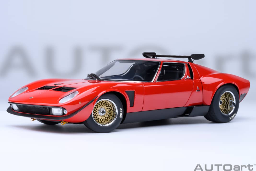Autoart baut auch den Lamborghini Jota SVR in 1:18 auf “Composite” um