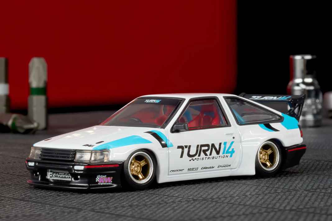 Hot Wheels pimpt den Toyota Levin in 1:64 ultimativ auf!