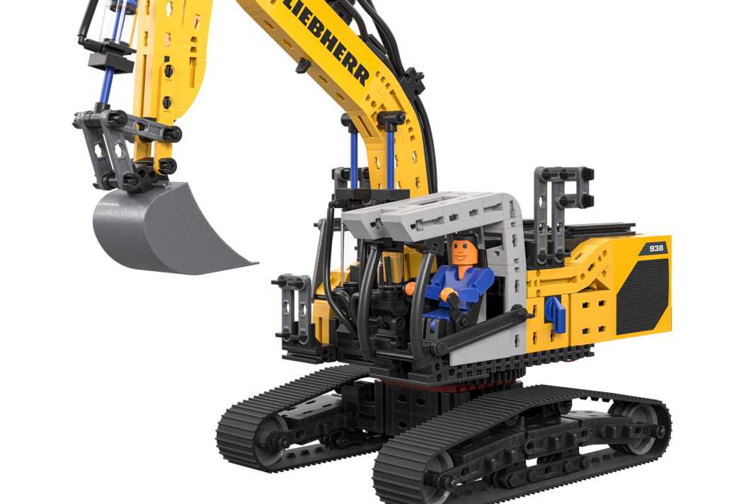 Baumaschine als Kit – Fischertechnik baut Liebherr R 938 in 1:20