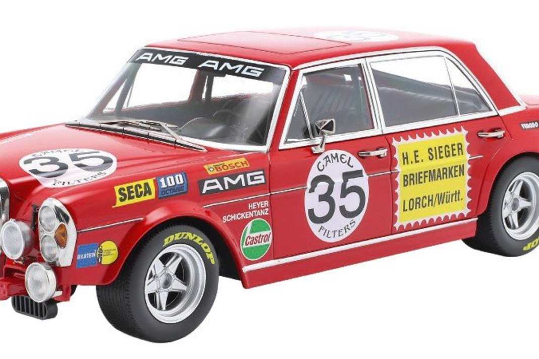 ‘71 Mercedes-Benz 300 SEL 6.8 Werk83 – Santa Saus