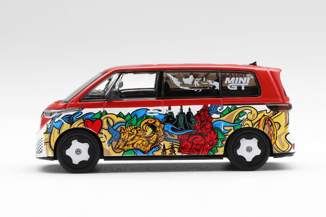 Mini GT zeigt für Juni/Juli ein 1:64-Sixpack mit drei deutschen Automobil-Ikonen