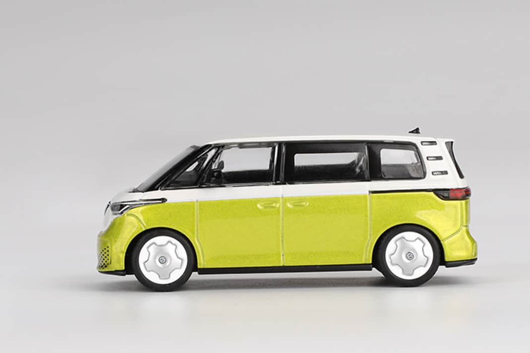 Mini GT kündigt sechs neue 1:64-Modelle für November an
