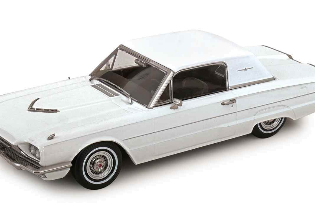 ‘66 Ford Thunderbird von KK-Scale in 1:18 - Hollywoodreif