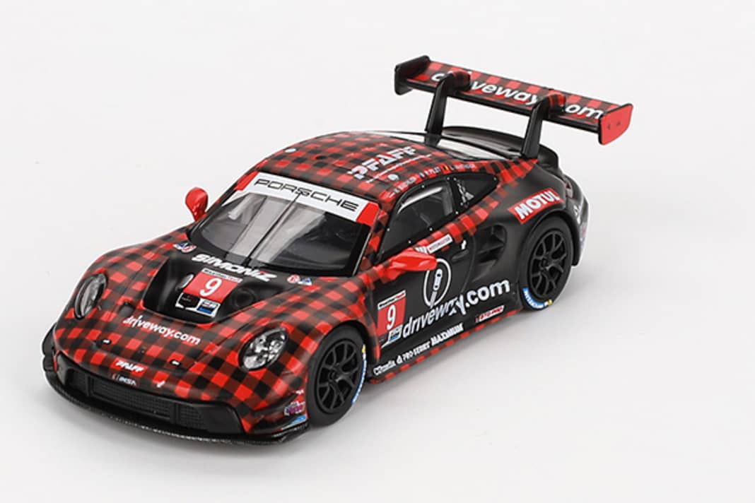 Im September bringt Mini GT den Sebring-Sieger im Karo-Design in 1:64