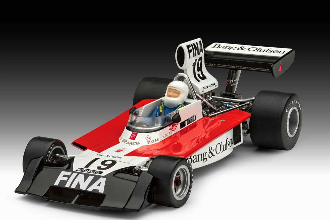 Revell bringt den Surtees TS16 von John Surtees in 1:32 als Kit