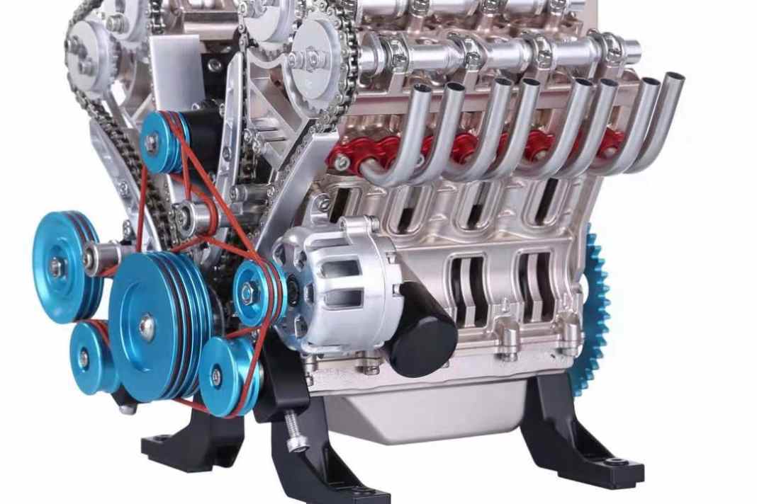Revell bringt neue Motorenbausätze aus Metallteilen heraus – inklusive V8
