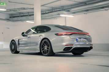 Porsche Panamera 4S E-Hybrid startet durch