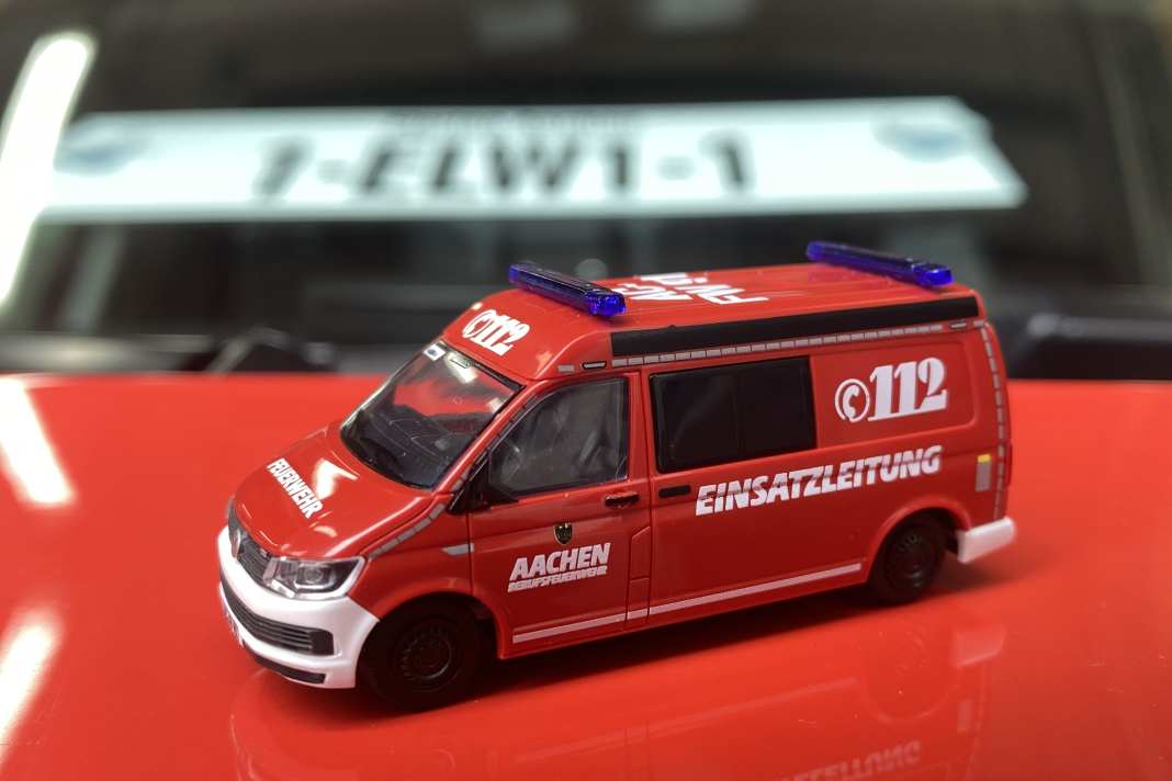 VW T6 von Hünerbein als Feuerwehr