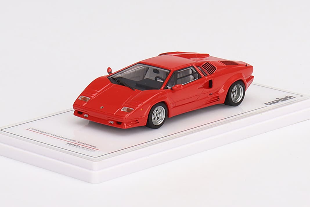 True Scale Miniatures bringt den Jubiläums-Countach in 1:43 auf den Markt
