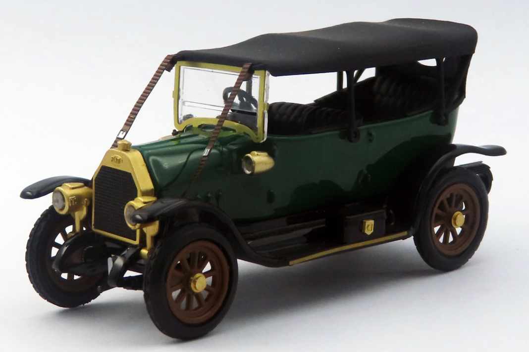 Rio bringt zwei Uralt-Fiat als 1:43-Modelle. Und einer davon ist sogar eine echte Null!