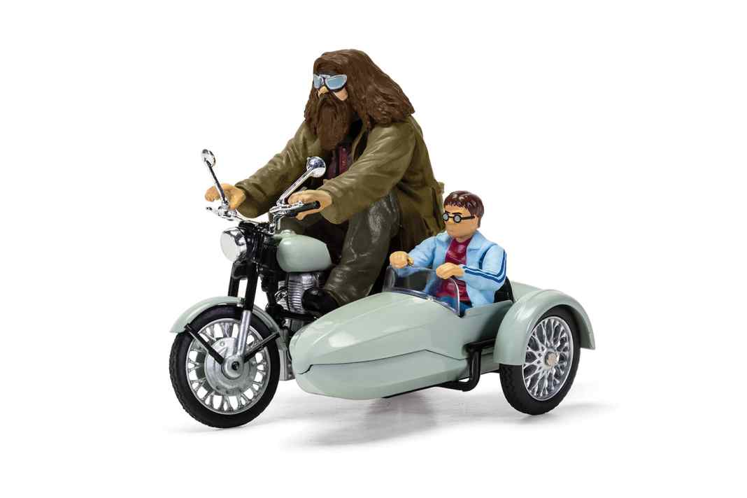 Corgi sattelt Hagrids Gespann und der nimmt Harry Potter auf die Reise mit
