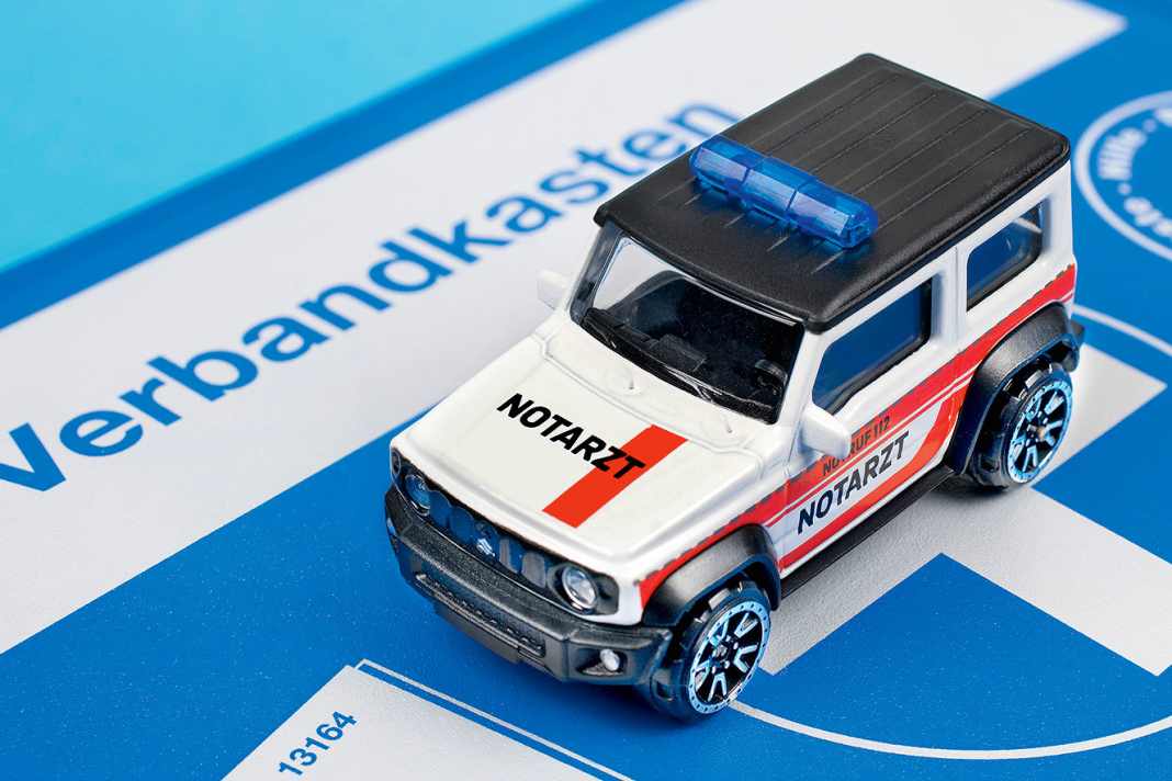 Suzuki Jimny „Notarzt“ von Majorette in 1:64