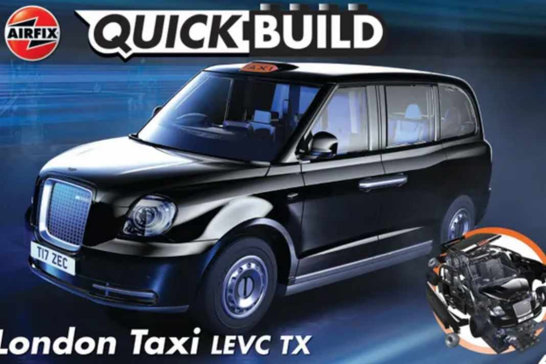 Airfix baut seine Quickbuild-Serie mit britischen Kult-Autos weiter aus