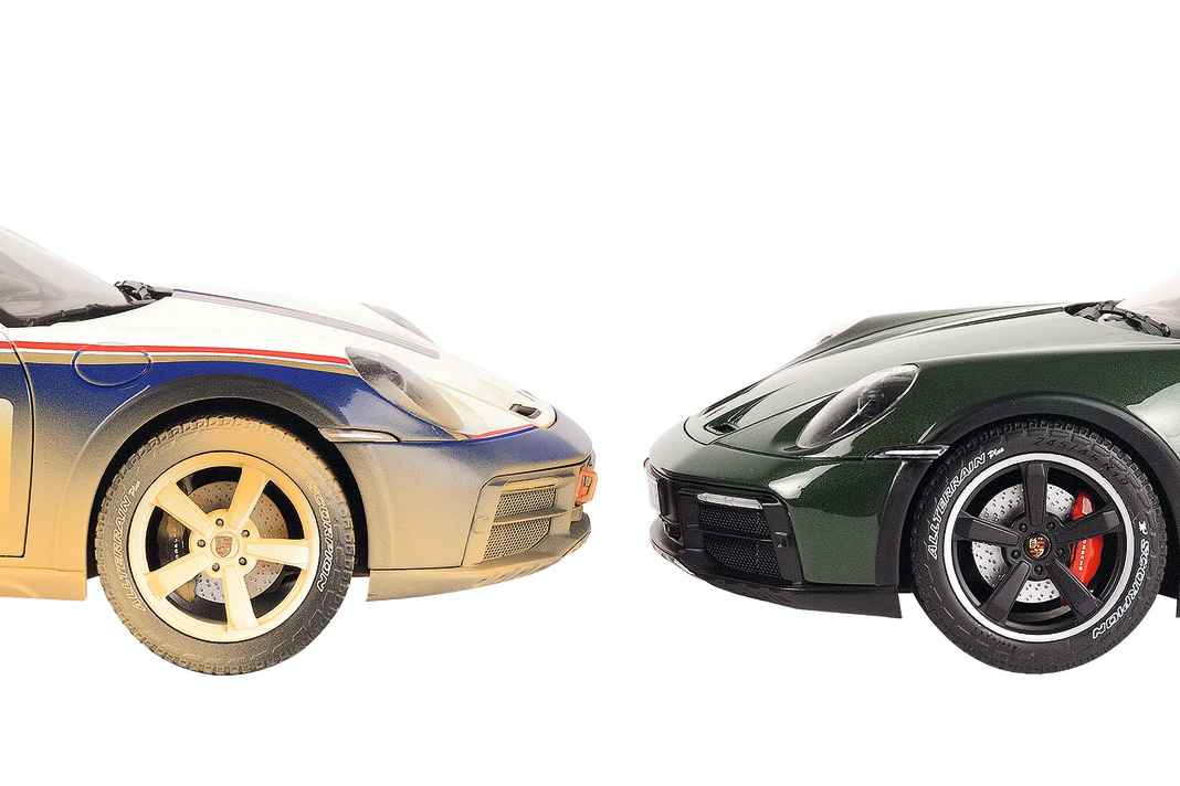 Porsche 911 (992) Dakar von Norev in 1:18