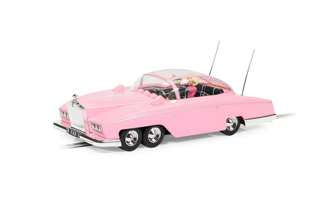 Scalextric bringt den Sechsrad-Rolls-Royce von Lady Penelope in 1:32
