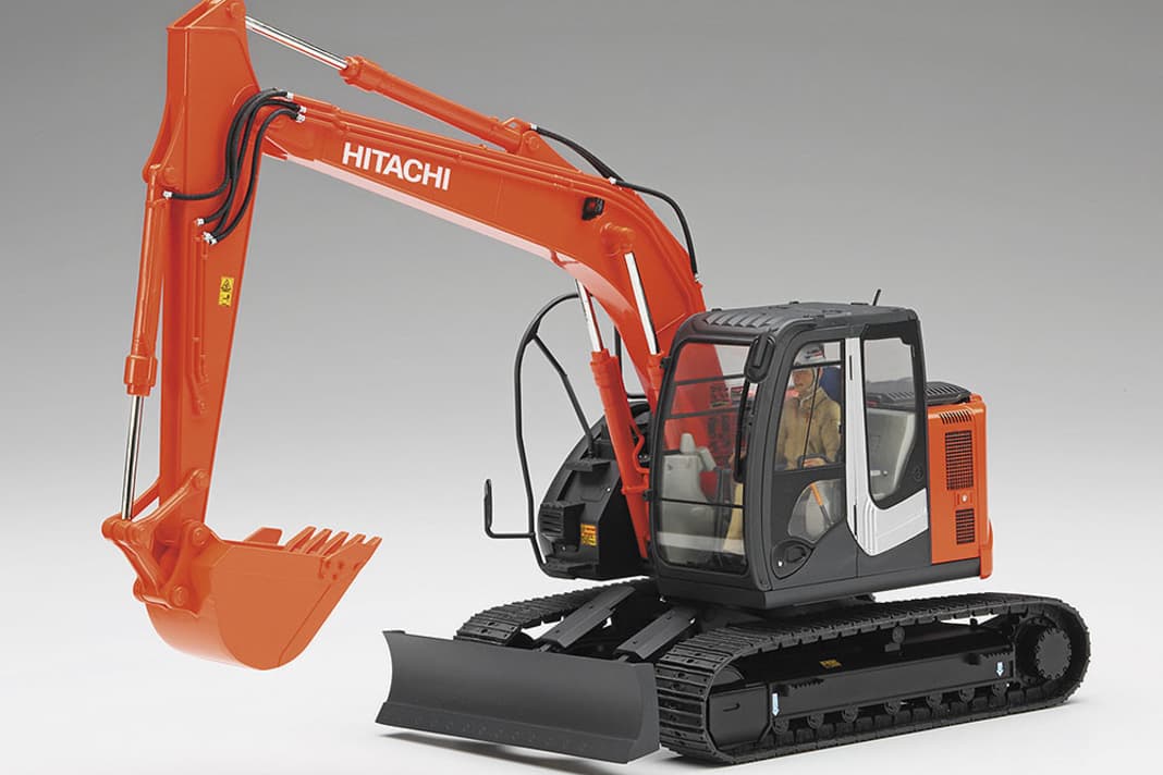 Hasegawa bringt neuen Hitachi-Bagger in 1:35 und Top-Detaillierung